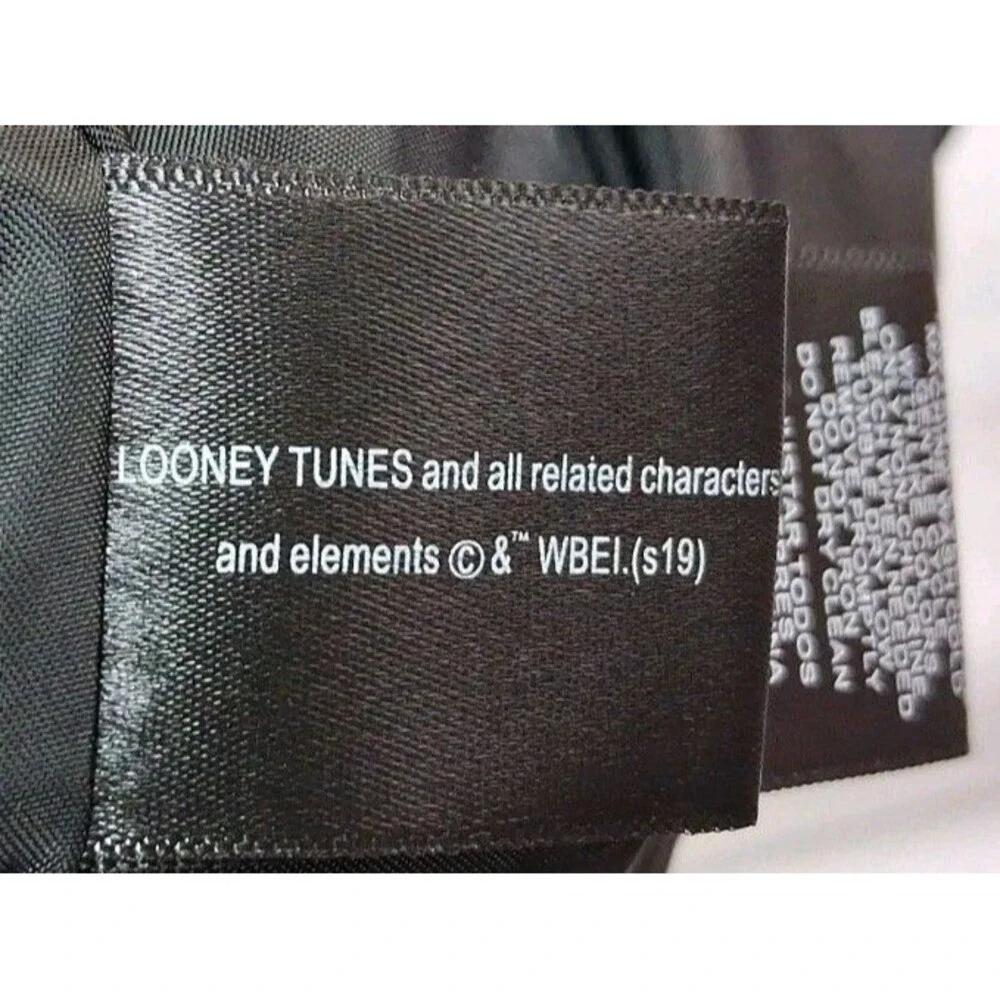 Members Only Looney Tunes members only